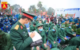 Nụ cười của những tân binh Hà Nội trong ngày hội tòng quân